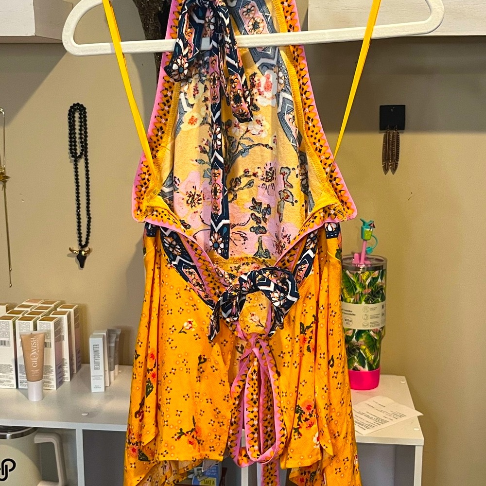 NWT Free People New Wave Yellow Print Halter Tank Top - Picture 9 of 10